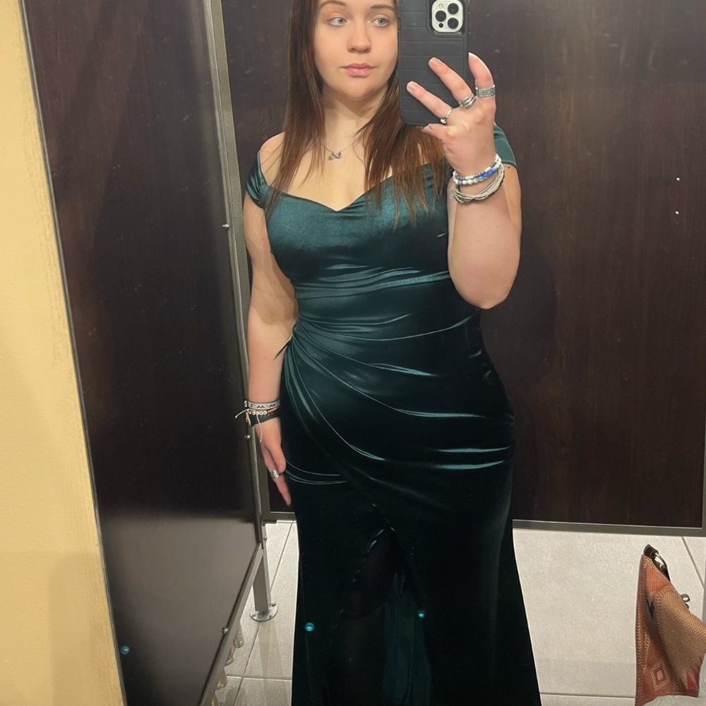Windsor Prom Dress